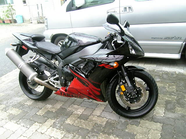 YZF-R1.jpg